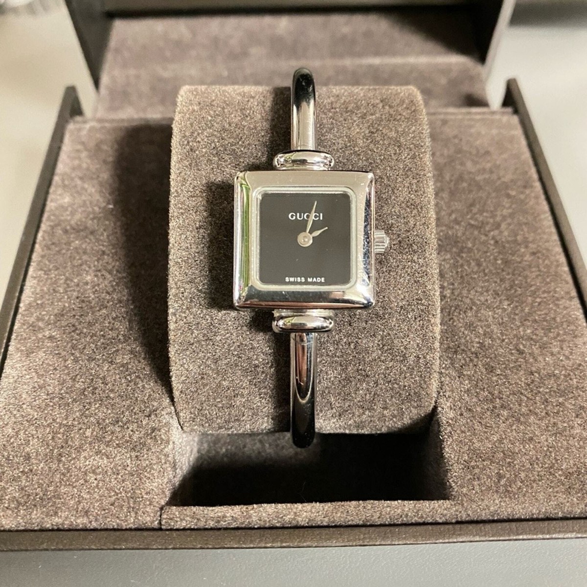 GUCCI 1900L ゴールド 時計 GUCCI/グッチ】 1900L バングルウォッチ スクエア 腕時計 GP