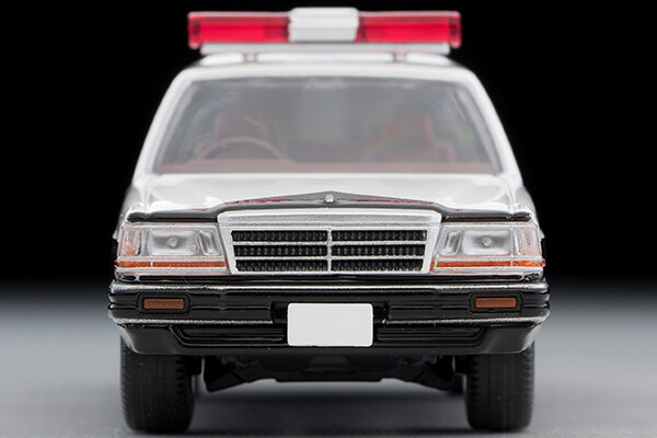 Tomica Limited Vintage NEO LV-N215a Nissan Gloria Van V20E