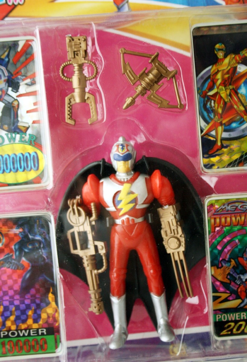 RARE VINTAGE 1994 CHAP MEI MEGA POWER FIGHTER FIGURE + HOLO CARDS