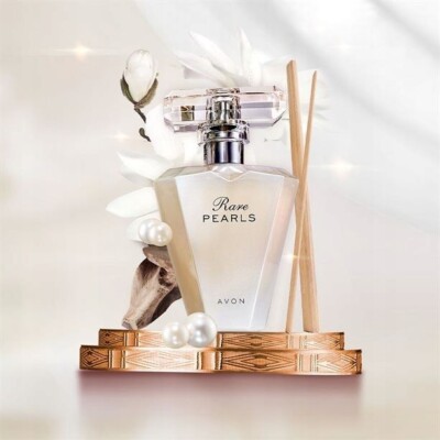 rare eau de parfum peel away card Jasmine Bae Saranae Caramel and pistachio give way to rich vanilla and spicy ginger Rare eau de parfum the