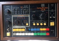 Roland CompuRythm CR-78, defekt