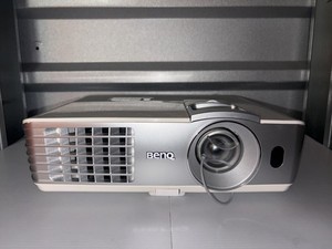 Benq W1070 | eBay