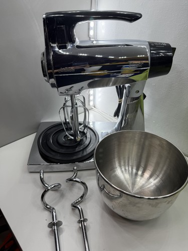 Vintage Sunbeam Mixmaster Model 1949 Mixer Chrome Stainless 1 Bowl 2 Set Beaters