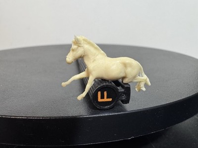 MEK Zoo- Zirkustiere 1/87 Zebra bockend Unbemalt #155