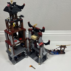 LEGO NINJAGO: The Lighthouse Siege (70594) Mostly Complete | Read Description