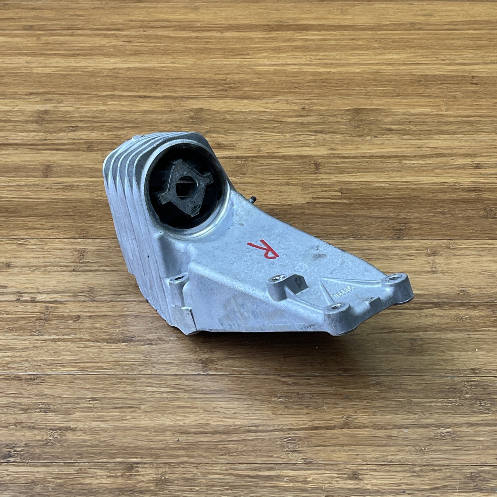 2018-2020 Ferrari Portofino F164 Right Transmission Gearbox Mount Rear OEM