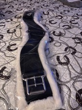 TSF 2022  Cinch Girth 30" BLACK NEW WHITE FLEECE WOOL-HORSE RACEHORSE