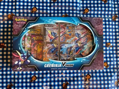 Nintendo Pokémon TCG V-UNION Special Collection Box - Mewtwo for