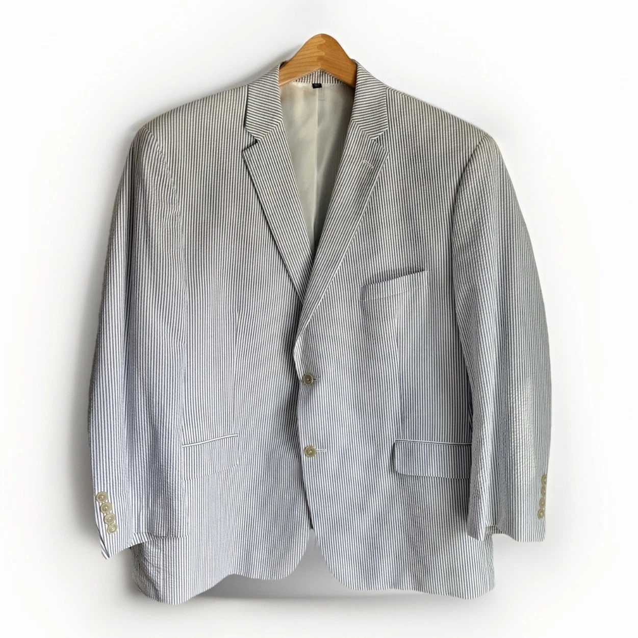 Jos A Banks Men's Seersucker Blazer 50R Cotton Blue Striped 2 Button Sport Coat
Opens in a new windo