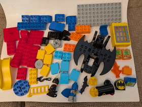 Lego Duplo 10545 Batcave Adventure - 59 Pc Complete - Batman / Catwoman - retire