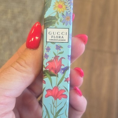 Gucci Flora Gorgeous Jasmine Lip Gloss, Jasmine Scent, Assorted Shade