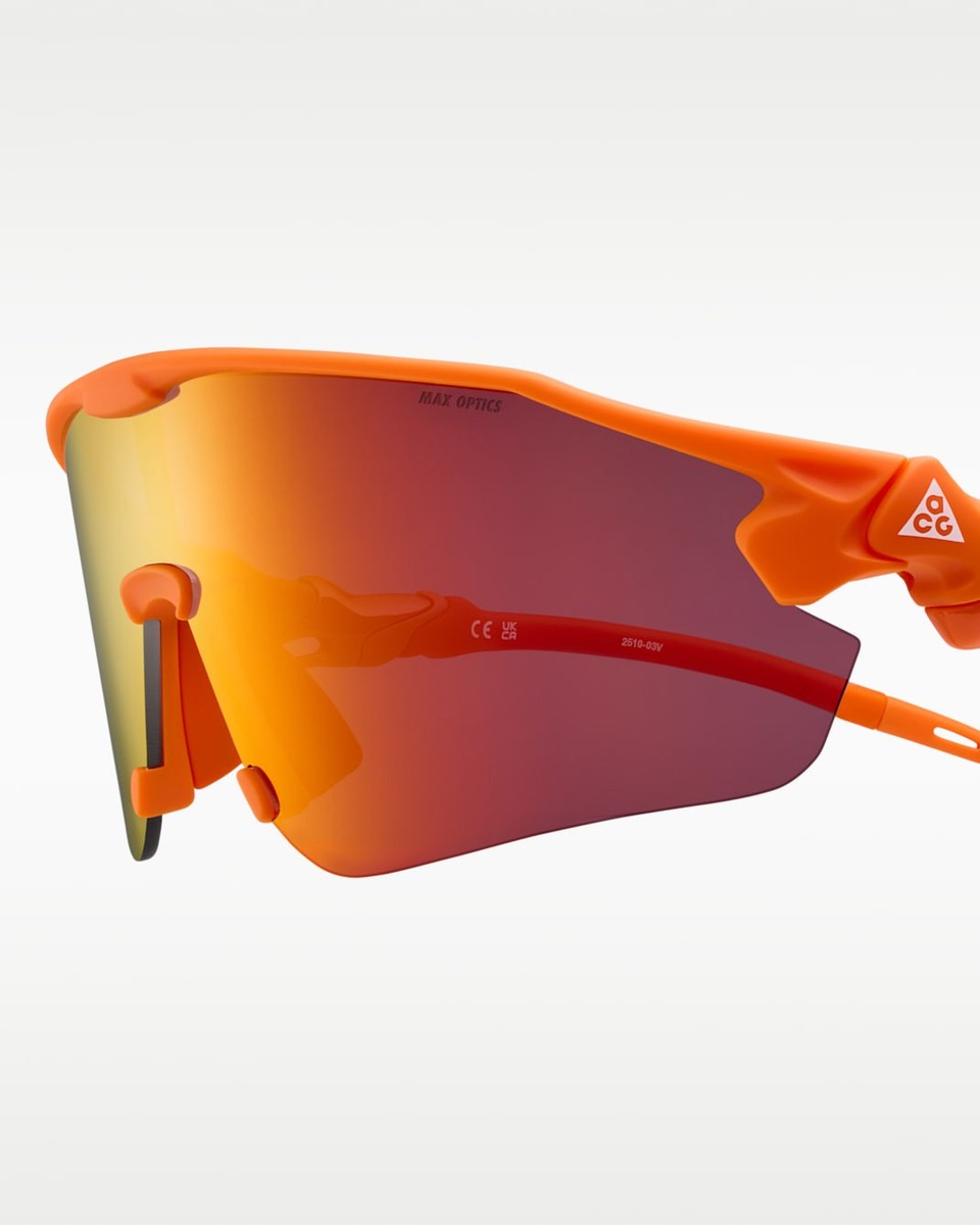 NIKE ACG VISTA PEAK IQ 9341 X Mat Safety Orange / Mir 819 Size 71