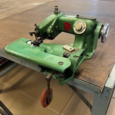 United States Blind Stitch Sewing Machine Model 718-C-6 Industrial Green Vintage