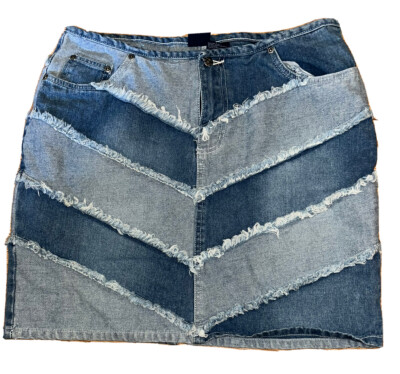 Vintage Wild Secret Jean Skirt Chevron Frayed Edge Look Size 13 (32 X