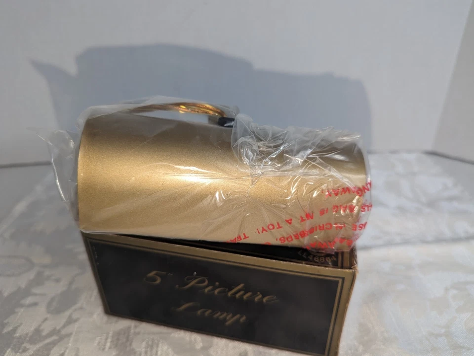 Lámpara antigua de latón de 5" Lite Source Gen-Lite de colección falta montaje en pared Foto 4 de 4