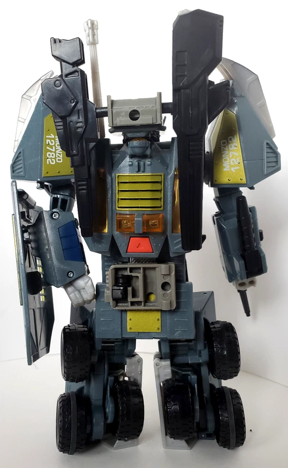 Transformers Universe Decepticon Hardhead with 3rd party upgrade kit "Butcher" - Image 3 of 4