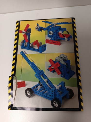 Vintage LEGO Set 8035, Universal Set, 100% Complete w/ Instructions - Picture 6 of 11