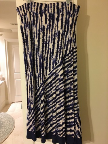 MAXI FALDA DE PUNTO IMPRESA CON LOGOTIPO DE LORI GOLDSTEIN AZUL A264587 TALLA 1X - Imagen 1 de 8