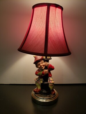 Vintage Drunk Scotsman-Lightpost Street Light Table Lamp - Works