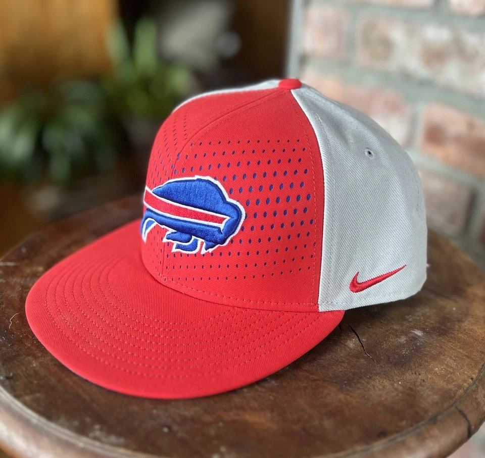 NIKE - ¡¡RARO!! Gorra Buffalo Bills DRI-FIT de ala plana SnapBack. ¡Casi como nuevo! Foto 2 de 4