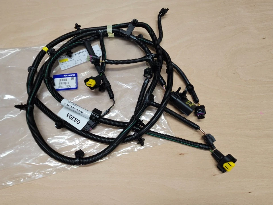 New Genuine Volvo XC40 Parking Sensor Wiring Loom Front Bumper 32276943 - Image 2 of 4