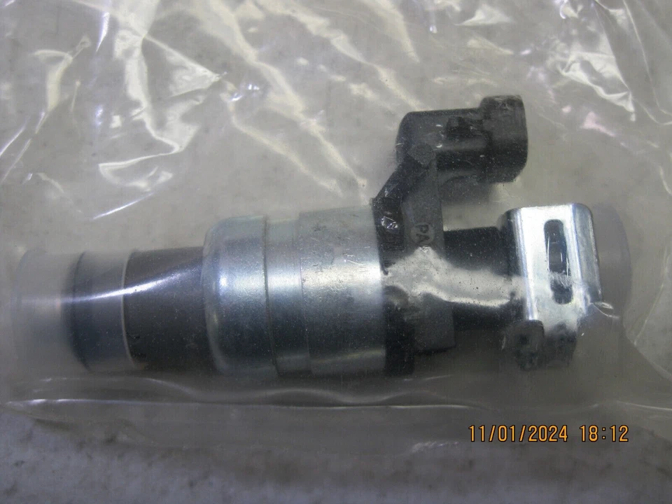 Fuel Injector ACDelco GM OE/GM Genuine Parts 217-1628 12575947 - Imagem 3 de 4