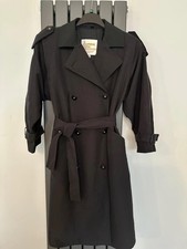 London Fog lightweight trench coat ladies size 6 petite (USA) 10 UK black shell
