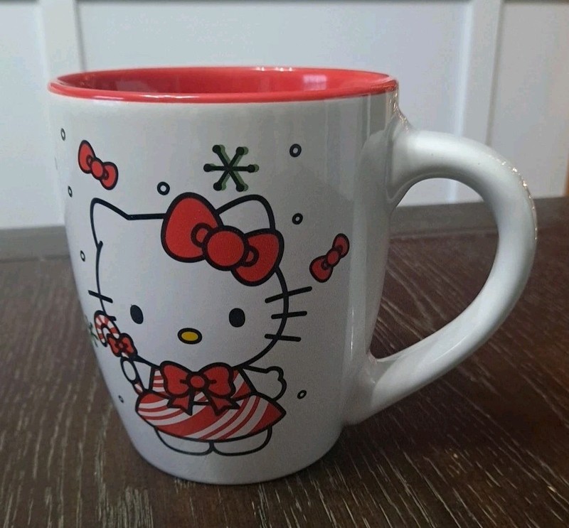 Hello Kitty Coffee Mug Large Christmas Candy Cane 25 Ounce