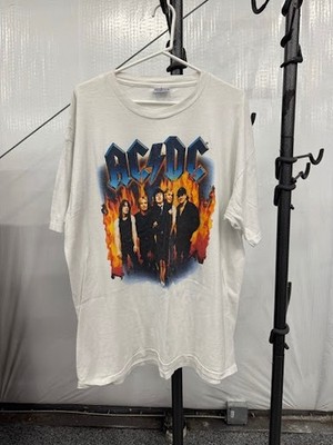 Vintage Single Stitch 2001 AC/DC ''Stiff Upper Lip'' World Tour T-Shirt White XXL