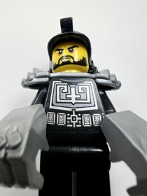 LEGO Ninjago Karlof Minifigure Tournament of Elements njo118a  70756 CRACKED