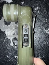U.S. MILITARY ISSUE TL-122 OD GREEN ANGLEHEAD FLASHLIGHT MADE USA Mint!