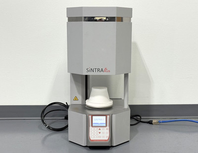 SiNTRA PLUS Programmable Zirconia Furnace   Dental Lab   Powers On