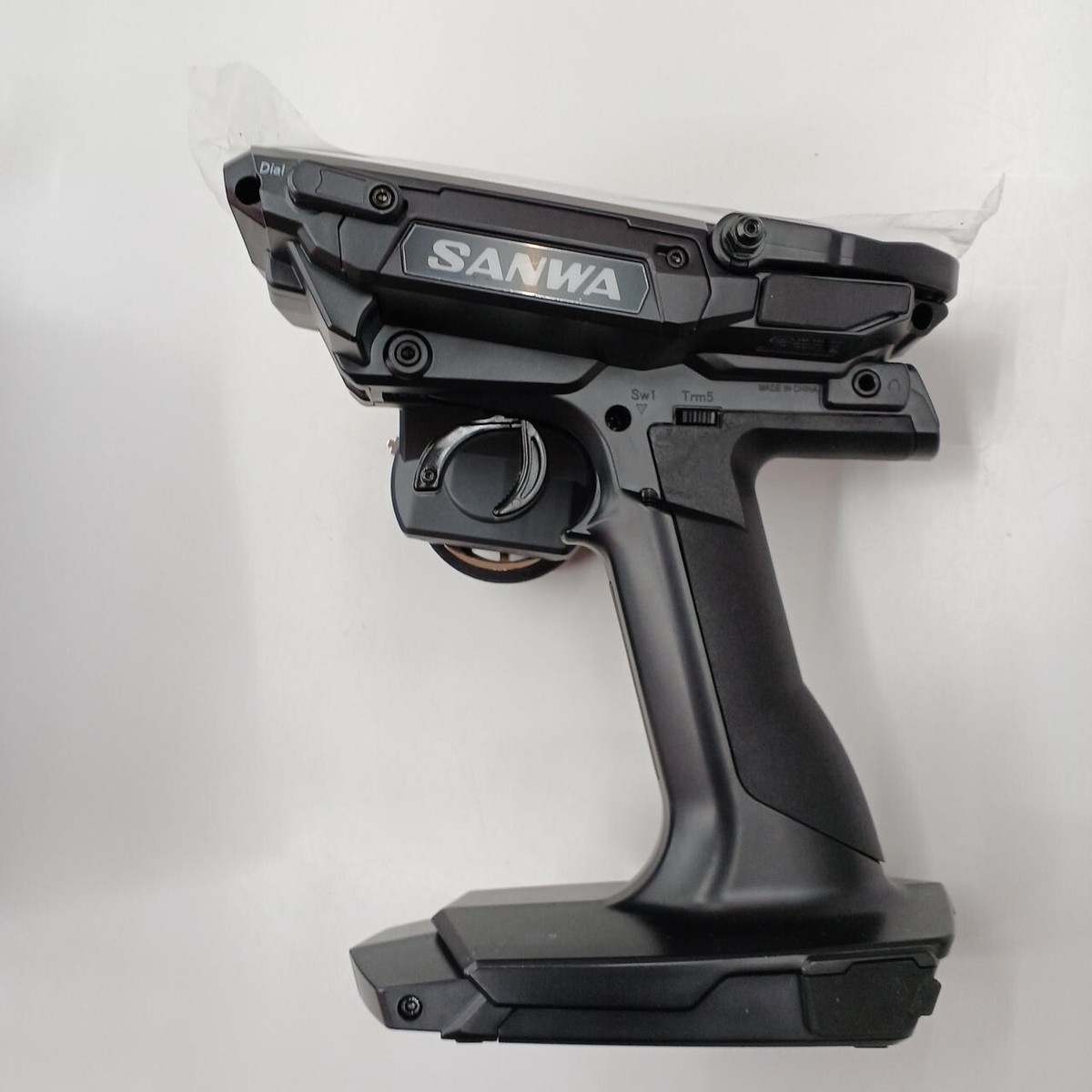 SANWA M17 ウルトラレスポンスシステム Sanwa M17 FH5 4-Channel 2.4GHz Radio System w/RX-493i Receiver