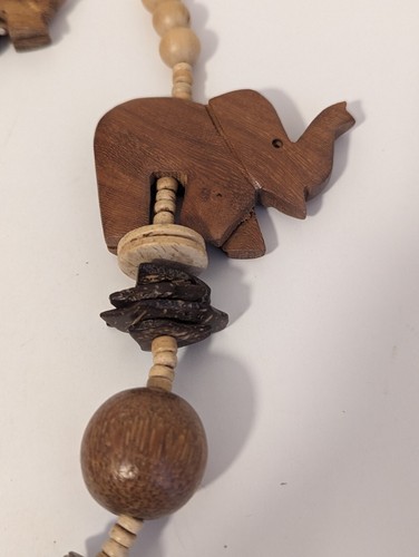 26" Round Women’s Wood Tribal Animals Beads Spike Necklace, Elephant Earrings - Picture 4 of 7
