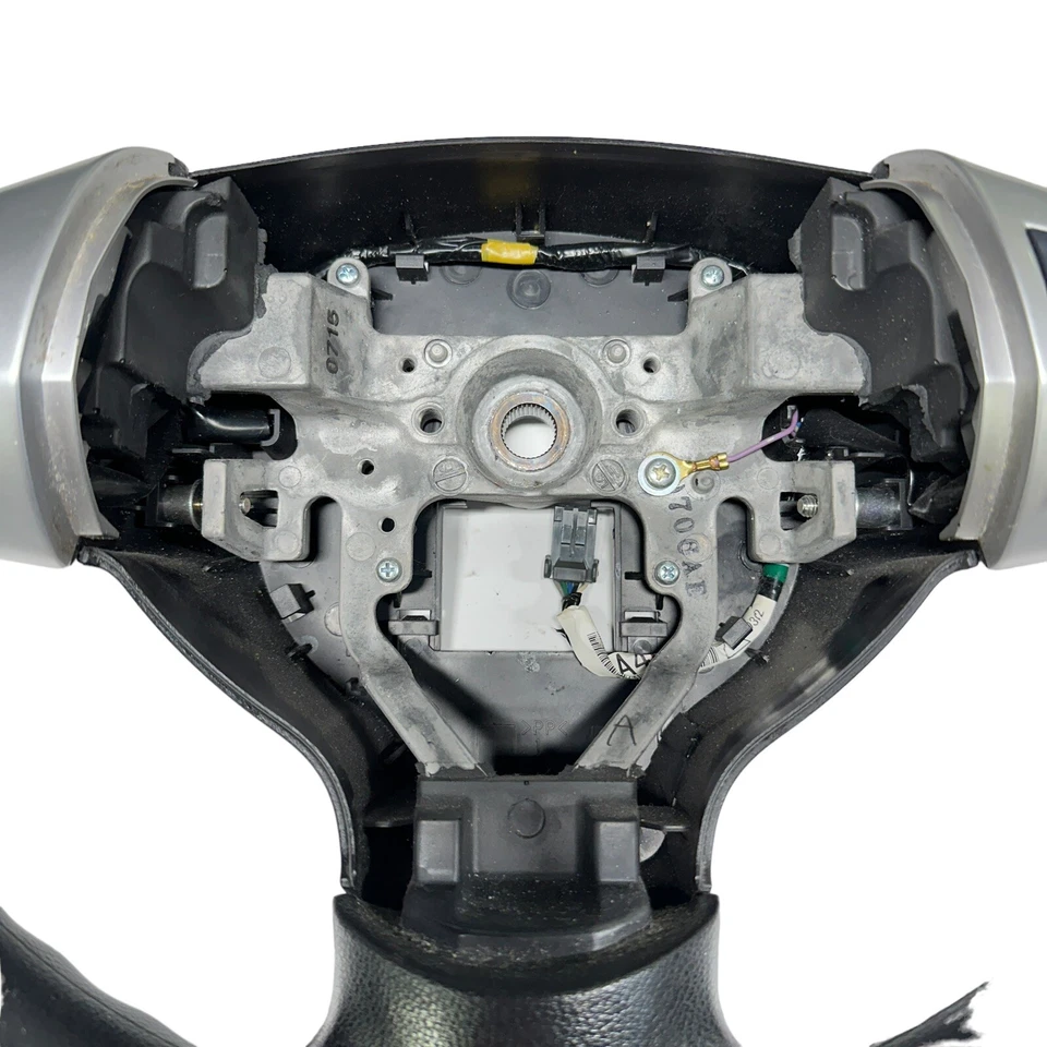 Volante Mitsubishi Outlander 2010 OEM negro 07 08 09 10 11 12 13 Foto 2 de 4