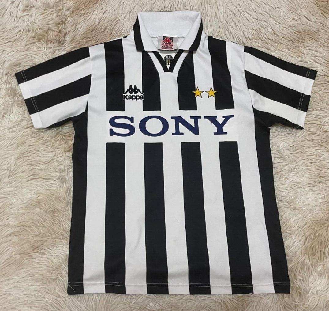 Vintage Juventus SONY 1995 - 1996 - 1997 Home Football Shirt Vintage Juventus SONY 1995 - 1996 - 1997 Home Football Shirt
