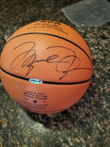 michael jordan signed basketball