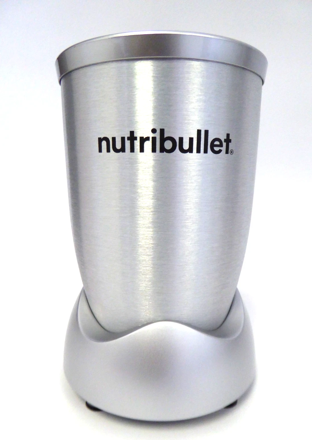 NUTRIBULLET PRO 32OZ. 900W PERSONAL BLENDER , SILVER NB9-0401 IN BROWN BOX