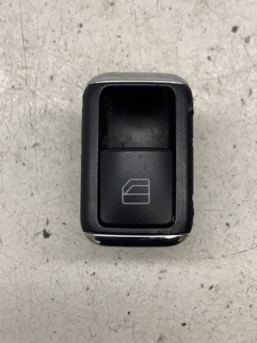 Mercedes-Benz E W212 2010 Schalter el. Fensterheber A2048707358 DRA40655