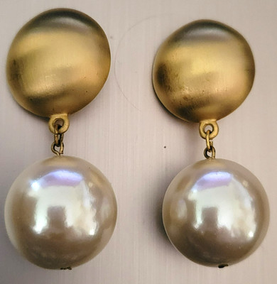 VTG Ann Taylor Faux Pearl Drop Earrings w/Satin Finish Gold Tone