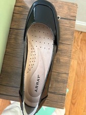 ARRAY Womens Cascade Black Comfort Flat with ...
