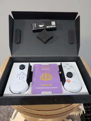 BACKBONE One Mobile Gaming Controller for iPhone (Lightning)-PlayStation Edition