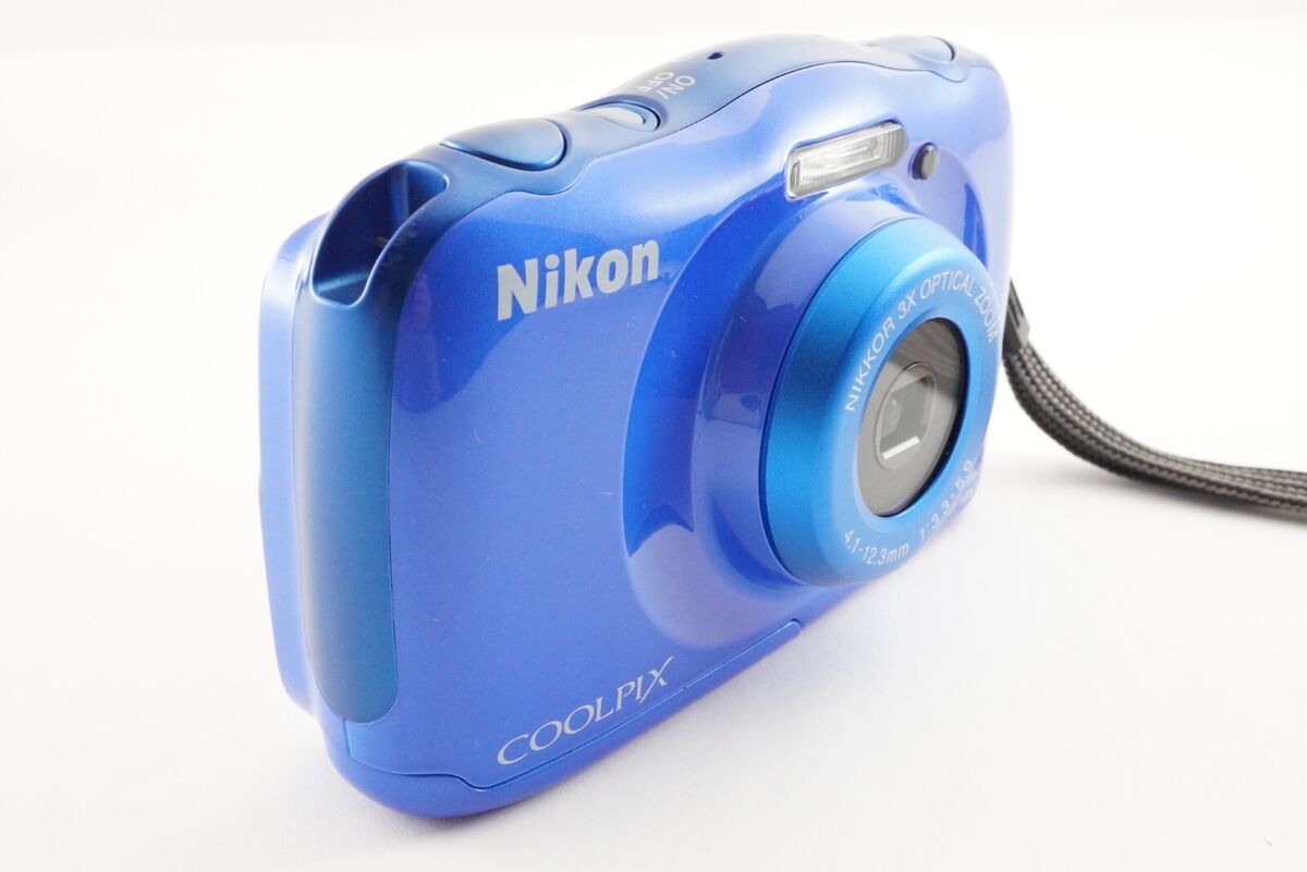 Nikon COOLPIX W100 Blue In Box With 4GB SDHC Card Digital Nikon COOLPIX W100 Blue In Box With 4GB SDHC Card Digital