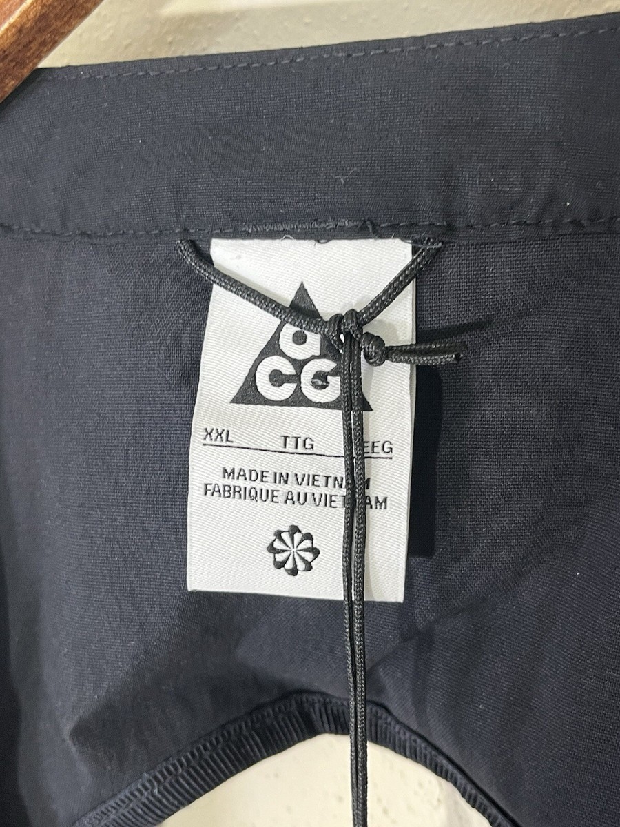 NWT NIKE ACG BUTTLES VEST STYLE DN3919-010 COLOR BLACK SIZE NWT NIKE ACG BUTTLES VEST STYLE DN3919-010 COLOR BLACK SIZE