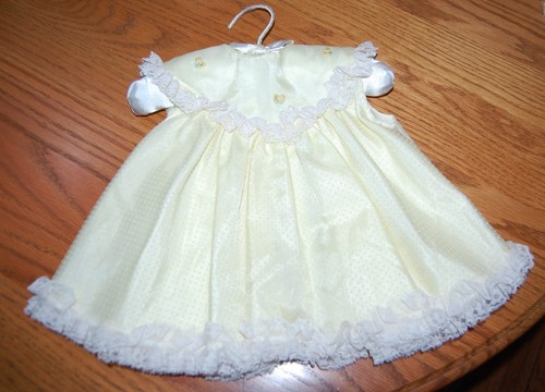 Vintage BRYAN yellow swiss dot 4 pieces, infant size small (3-6 months?) - Picture 8 of 16