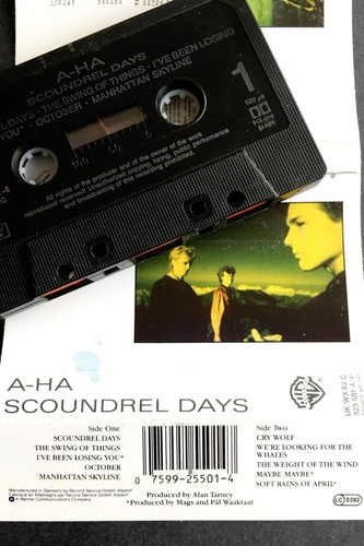 A-HA - SCOUNDREL DAYS - Cassette 92550104 - CRY WOLF, MAYBE MAYBE etc - Picture 2 of 2