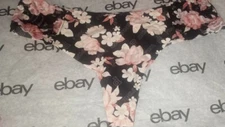 NeW vs pink lace sided no show thong Panty Size small black floral 