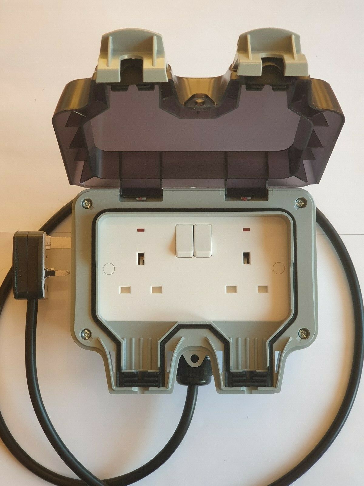 OUTDOOR SOCKET EXTENSION WEATHERPROOF ELECTRIC CABLE SWITCH WATERPROOF