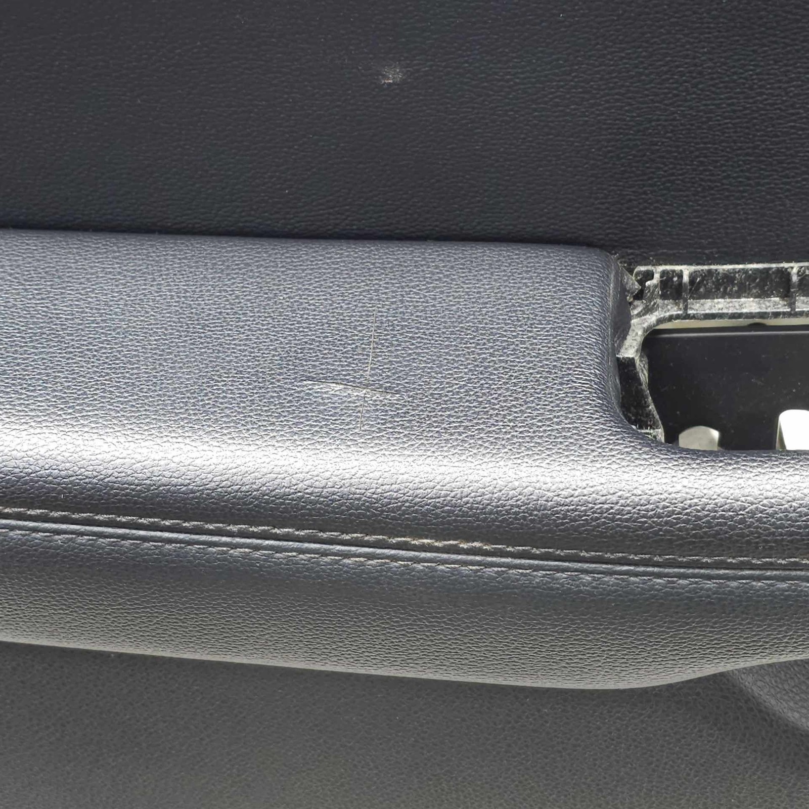 Picture 4 of 6