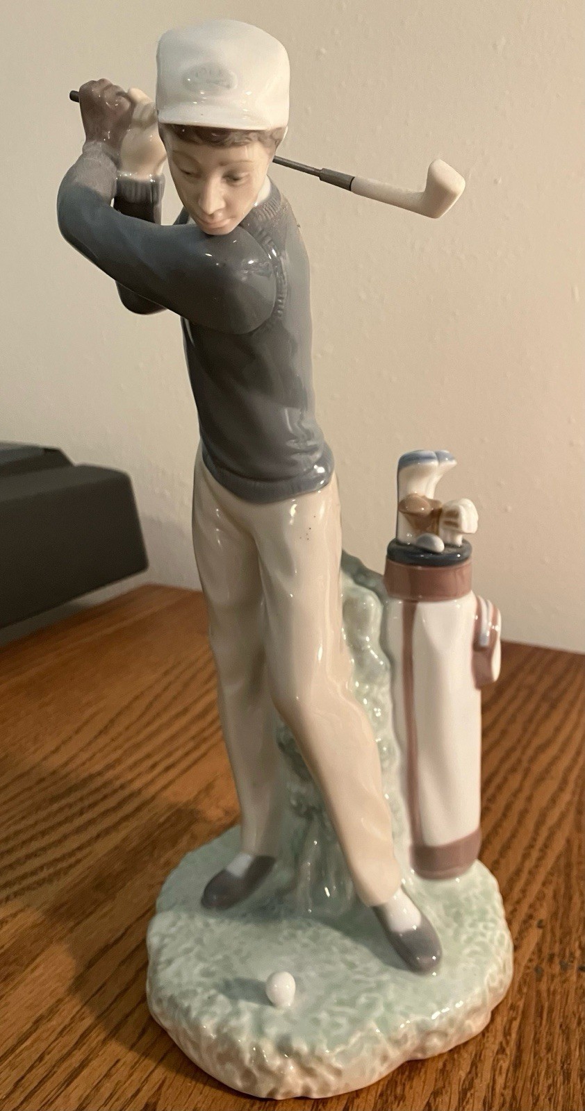 Picture 2 of 10